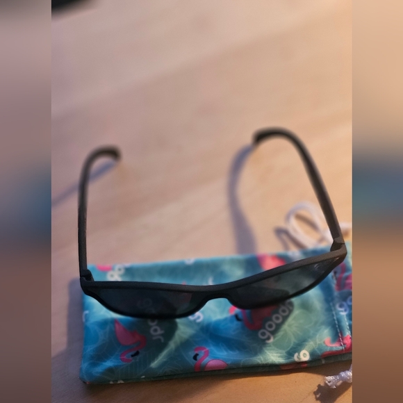 Goodr Black Sunglasses - Picture 4 of 4